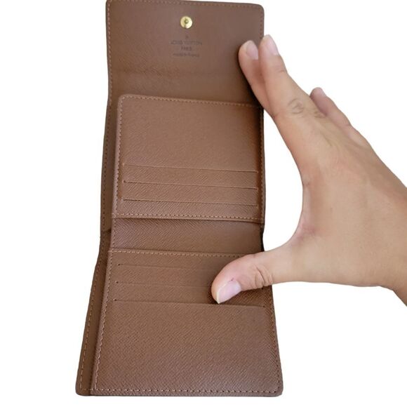 Louis Vuitton Compact Wallet - Picture 3 of 11